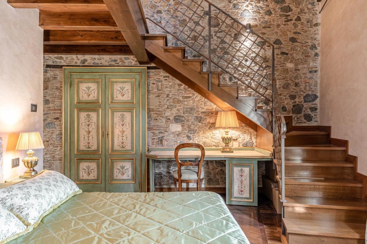 Bar Vitelli Charming suites Savoca Extérieur photo